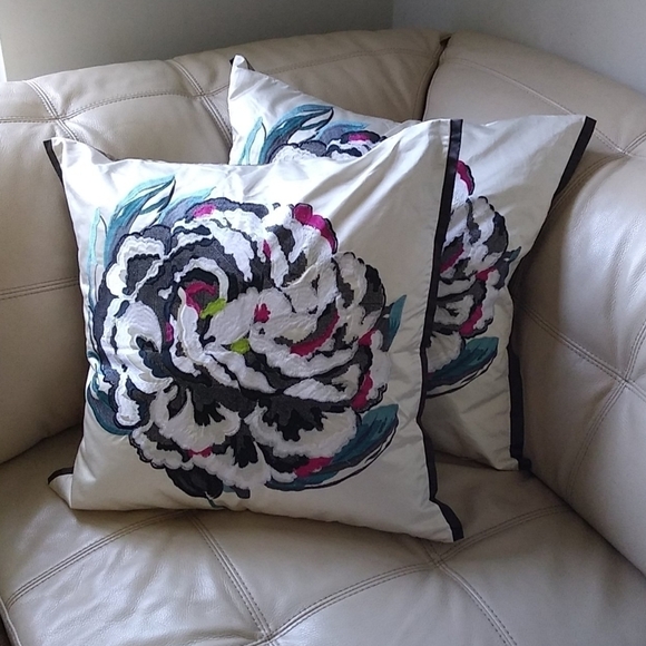 Designers Guild set/2 pillow‎ shams embroidered… - Picture 13 of 15